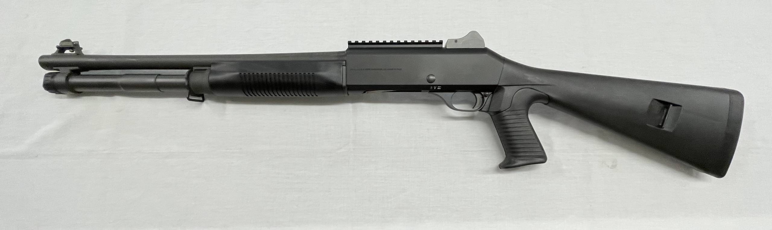 benelli m4 12 gauge